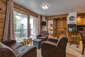 Villa Vallet- Newly renovated 2 bedroom nestled just off the main street